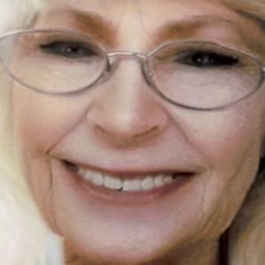 Meet your Posher, Erlene